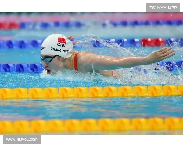 葛楚彤领衔中国女子4x100米自由泳接力队勇夺全国游泳锦标赛银牌